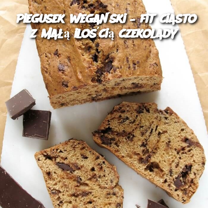 Piegusek wegański – fit ciasto z małą ilością czekolady