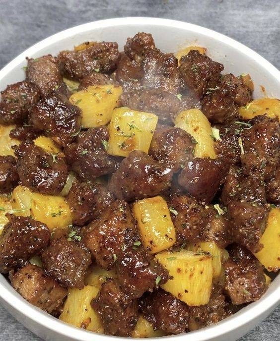 Carne y Patatas que se Deshacen al Primer Bocado: Una Delicia Irresistible