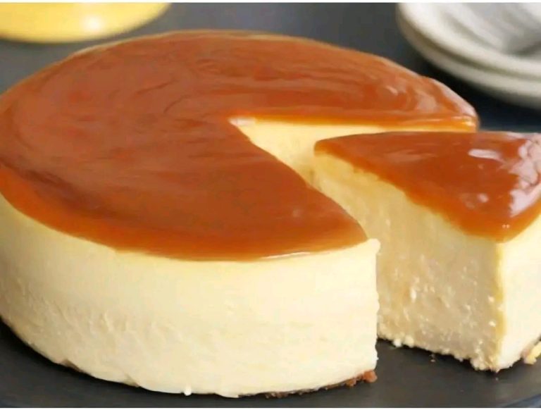 Tarta de Queso con Pudín: Un Postre Delicioso y Cremoso