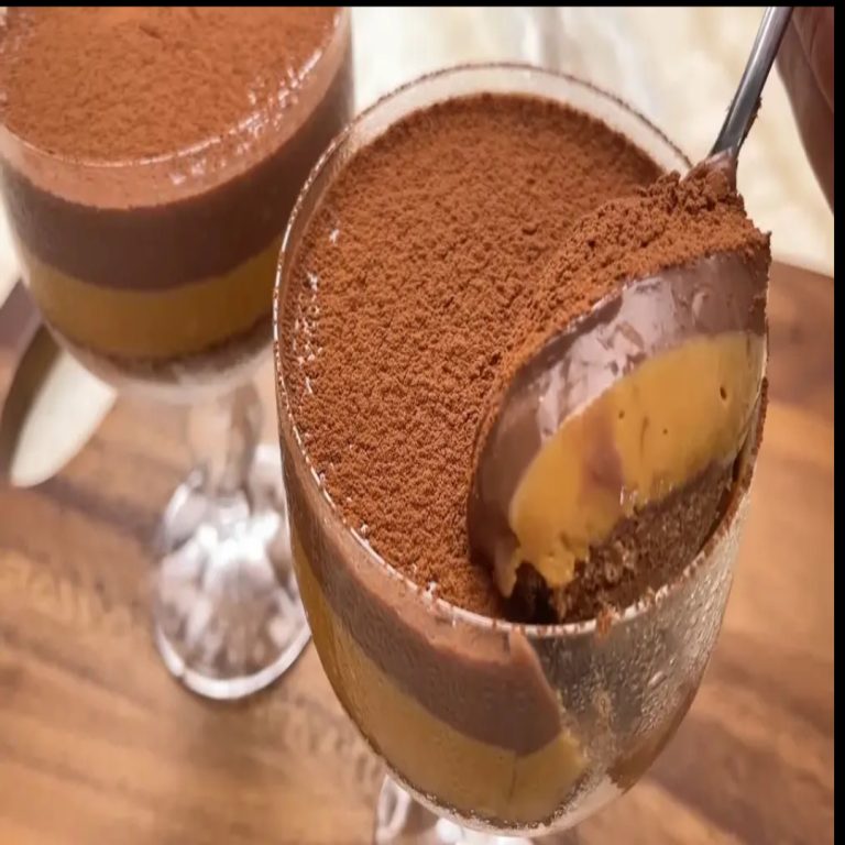 Título: Mousse de Chocolate y Galletas sin Horno: Deliciosa y Fácil Receta para Todo el Mundo