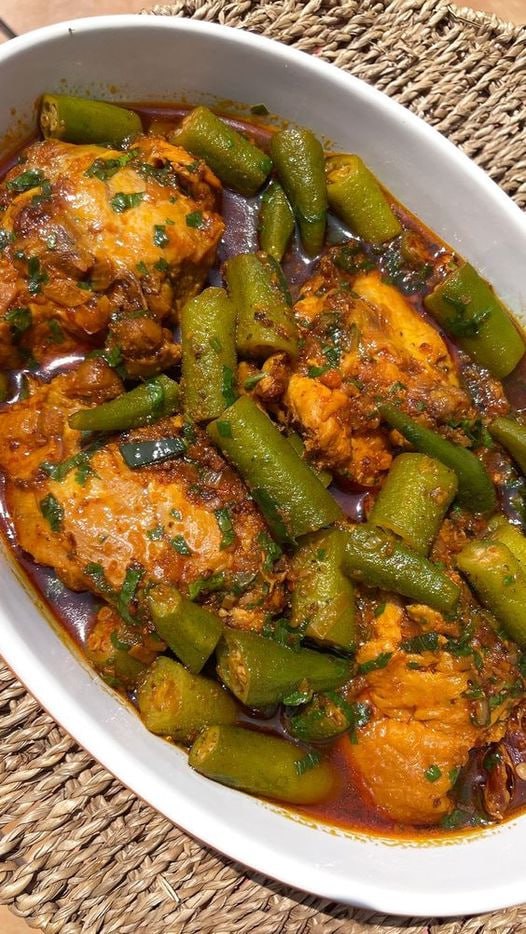 Pollo con Okra: ¡Prepara un Almuerzo Delicioso y Saludable!